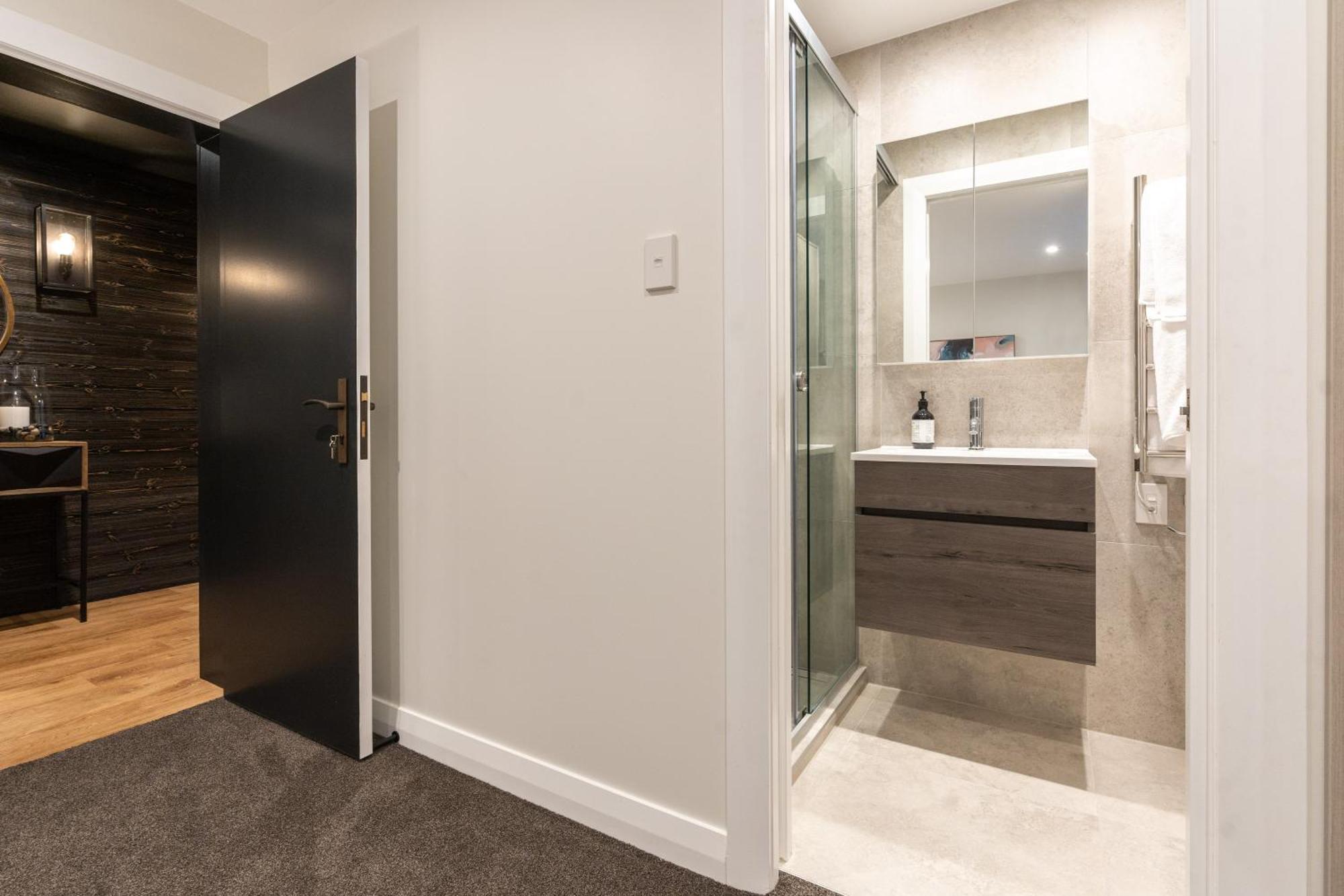 The Village Reserve Boutique Accomodation Auckland Bilik gambar